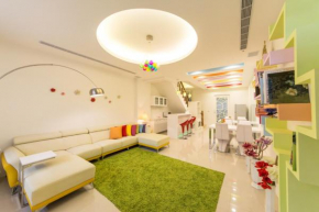 Гостиница Pure B&B  Хуален